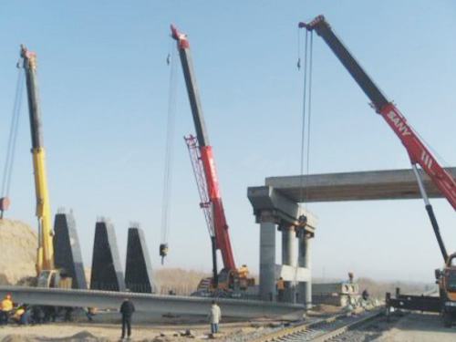 公司参与监理的南疆铁路库尔勒至阿克苏段增建二线工程项目